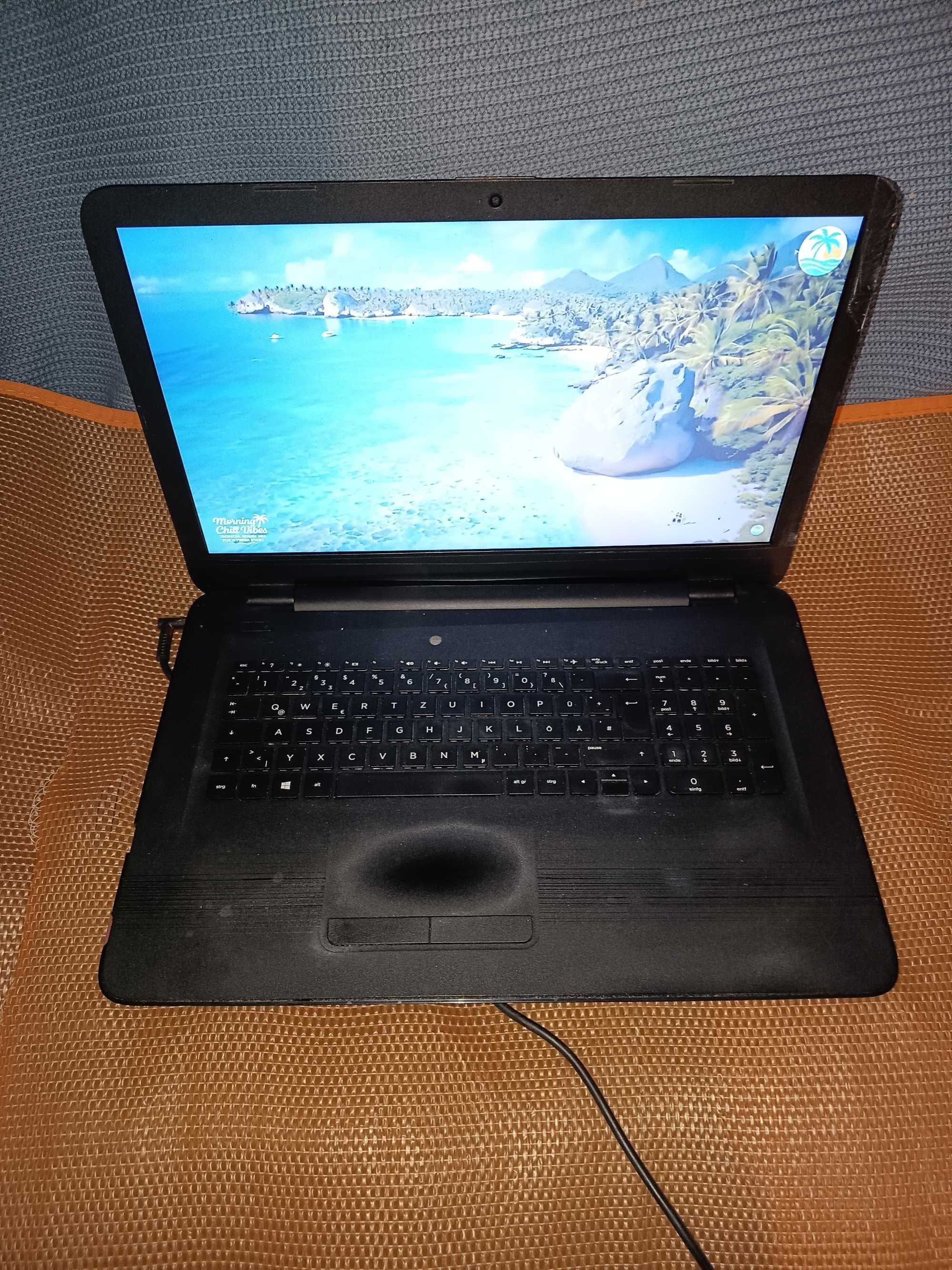 Vand/dezmembrez laptop HP 17, esports gaming, video 2gb