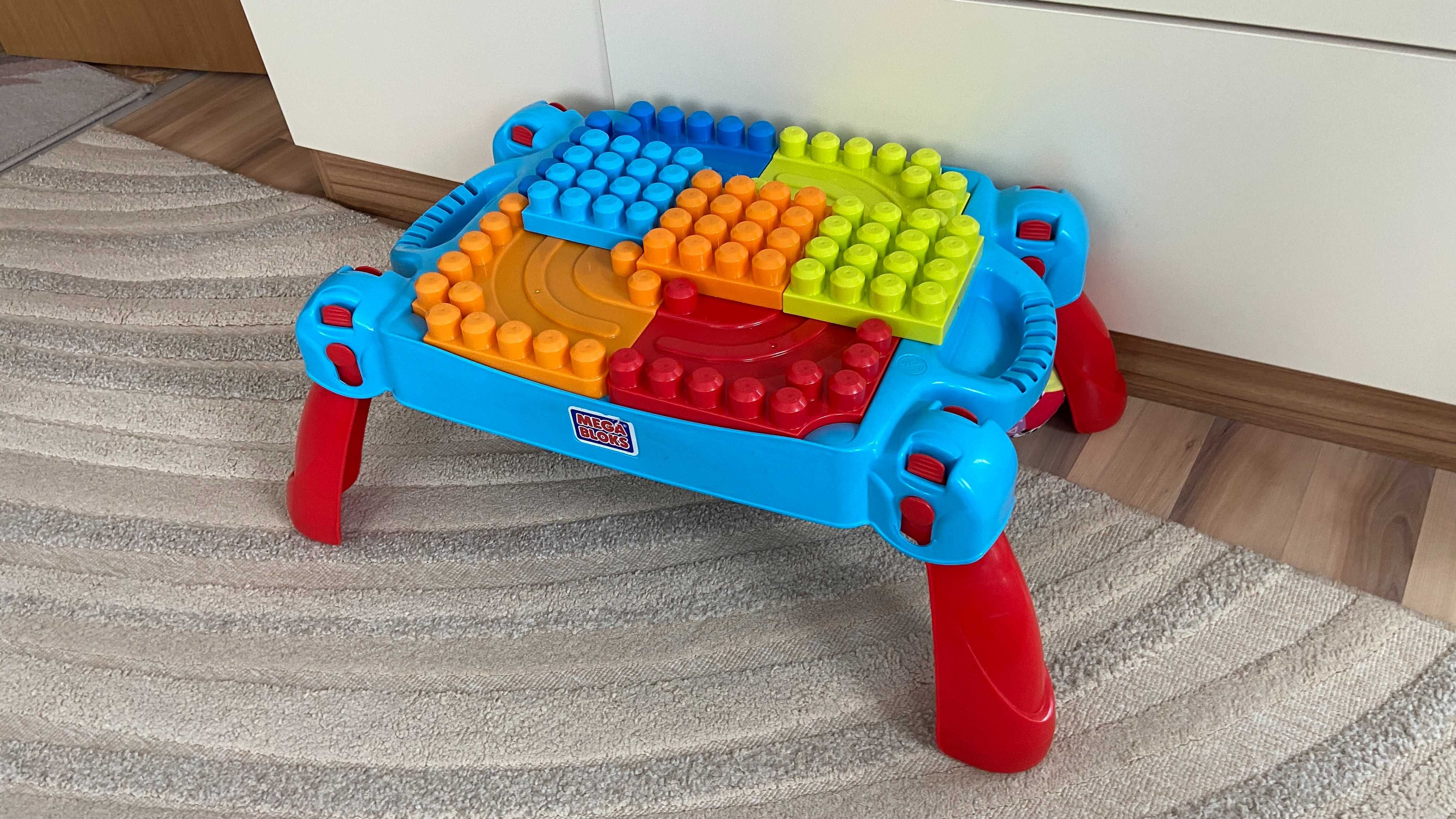 СЕТ Mega Bloks 2 вида - Детска маса + Влак с цифро (50+ части)