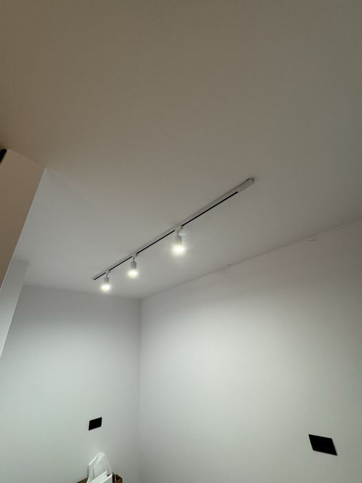 Vand 4 sine cu 10 spoturi + becuri G10