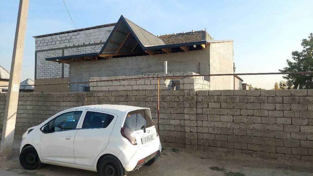 Куйлик футситига 5-км Авангард 2-сотих 3-хона сотилади