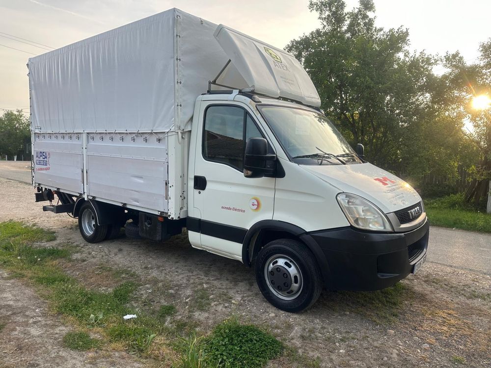 Iveco Daily 35c15 ,3.5 t,cu lift 1000kg Spania