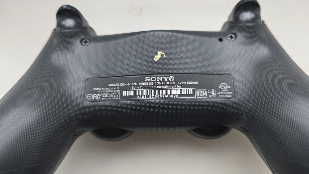Sony DualShock 4 Wireless Controller