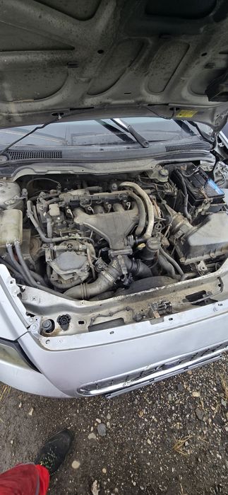 Volvo v40 2006 pt piese sau pt reparat