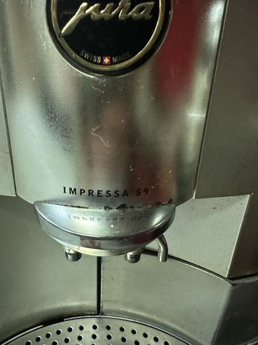 Vand aparat de cafea Jura Impressa s9