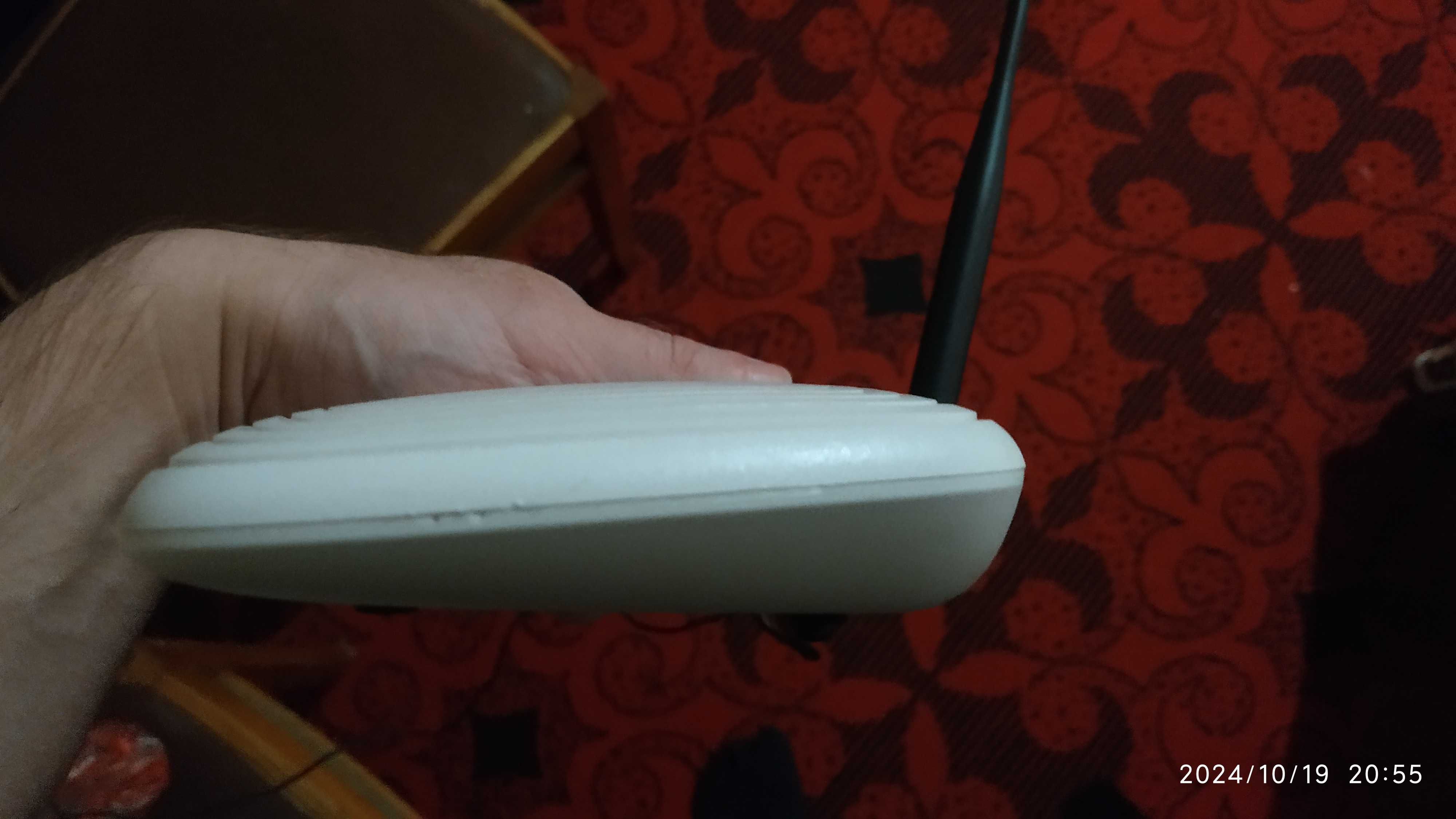 Продам маршрутизатор TP Link 740n