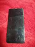 Vand telefoane defecte
