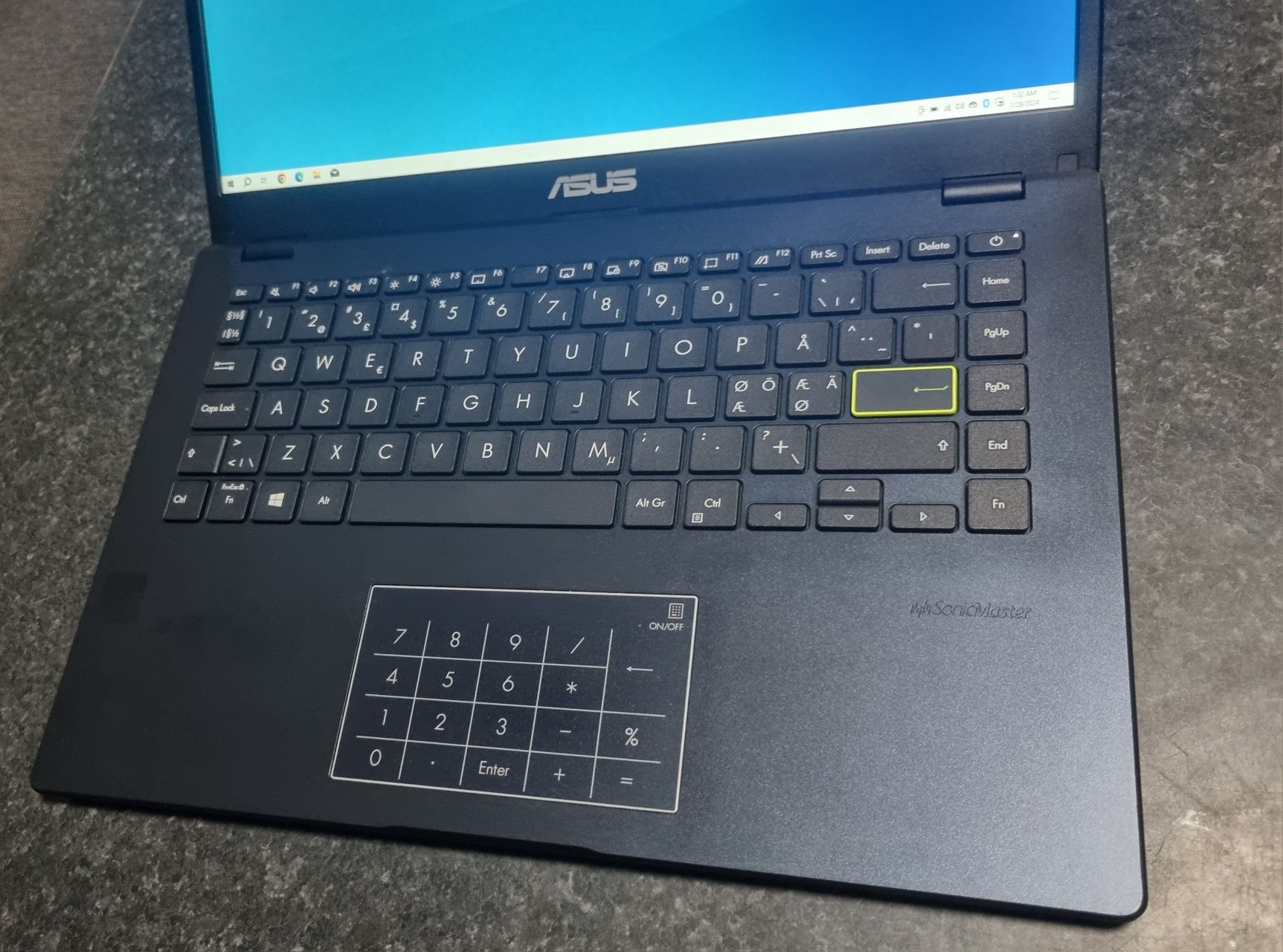 vand laptop Asus E410MA..14"Full Hd..2 x Ssd 64 si 256 gb..An 2020.