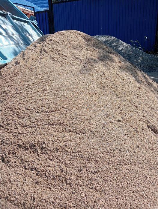 Баласт.Щебень.Песок.отсев.навоз.Чернозем.