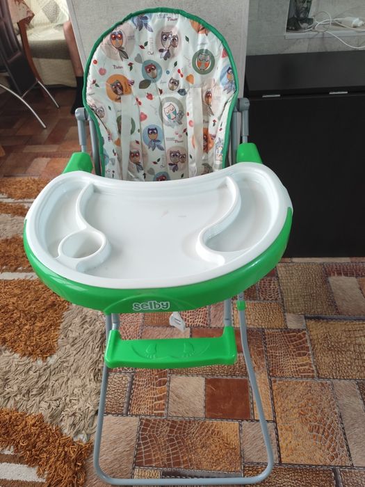 Столик для кормления