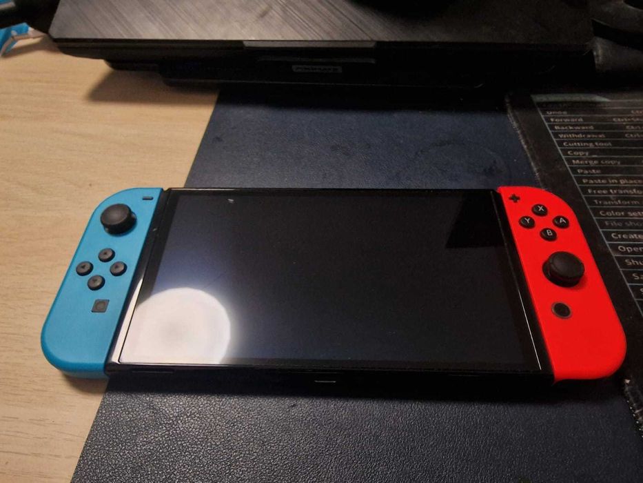 Nintendo switch - OLED, FUNCȚIONABIL,
