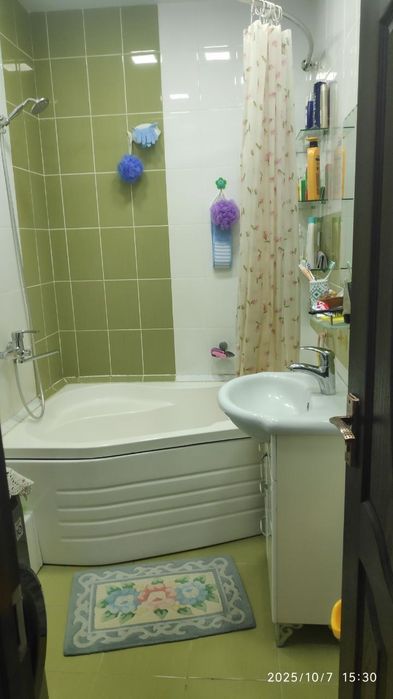 Своя Айбек метро Ойбек Россия Афросиаб Шахризяпс Кунаева