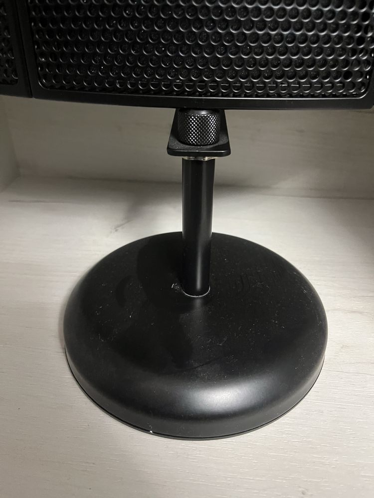 Microfon de studio sau gaming