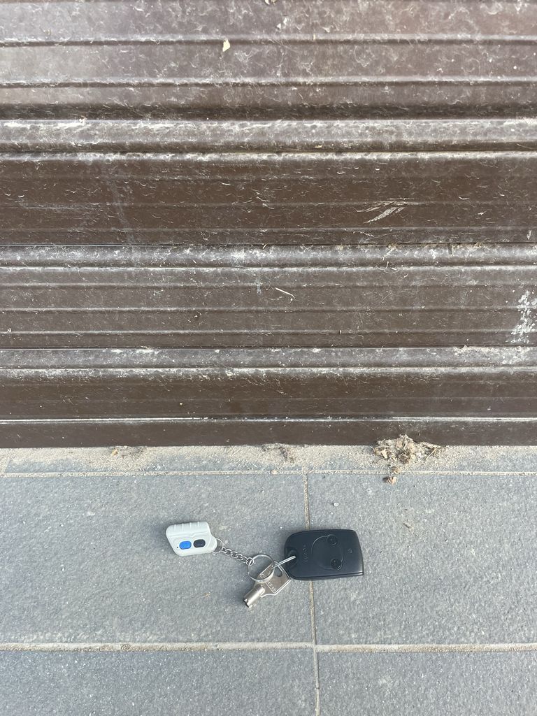 Дава се под наем Гараж / Паркомясто в Петрич - 40 кв.м за 102 € - Снимка #7