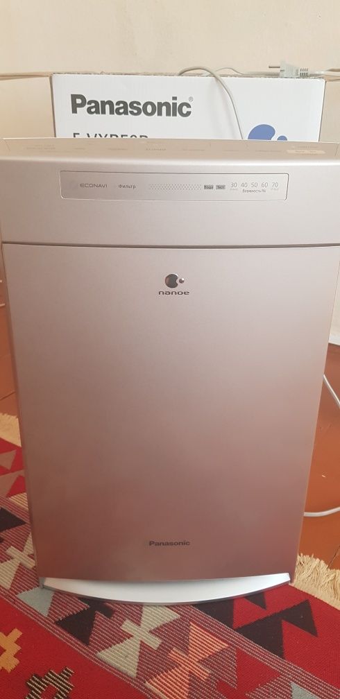 Воздухоочиститель с функцией увлажнения Panasonic F-VXR50R