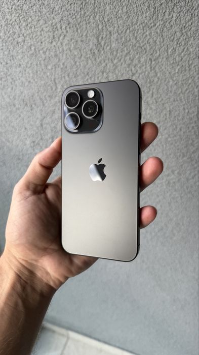Iphone 15 Pro Max Titanium 256 gb 100% health