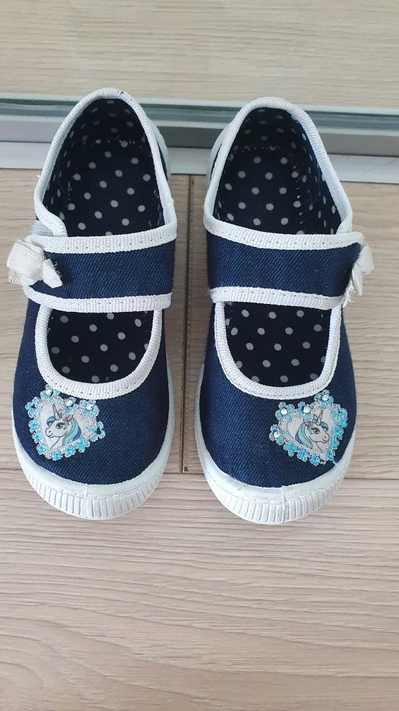 Pantofi decupati Espadrile fete Unicorn LASOKI nr 27 ca noi Curier OLX