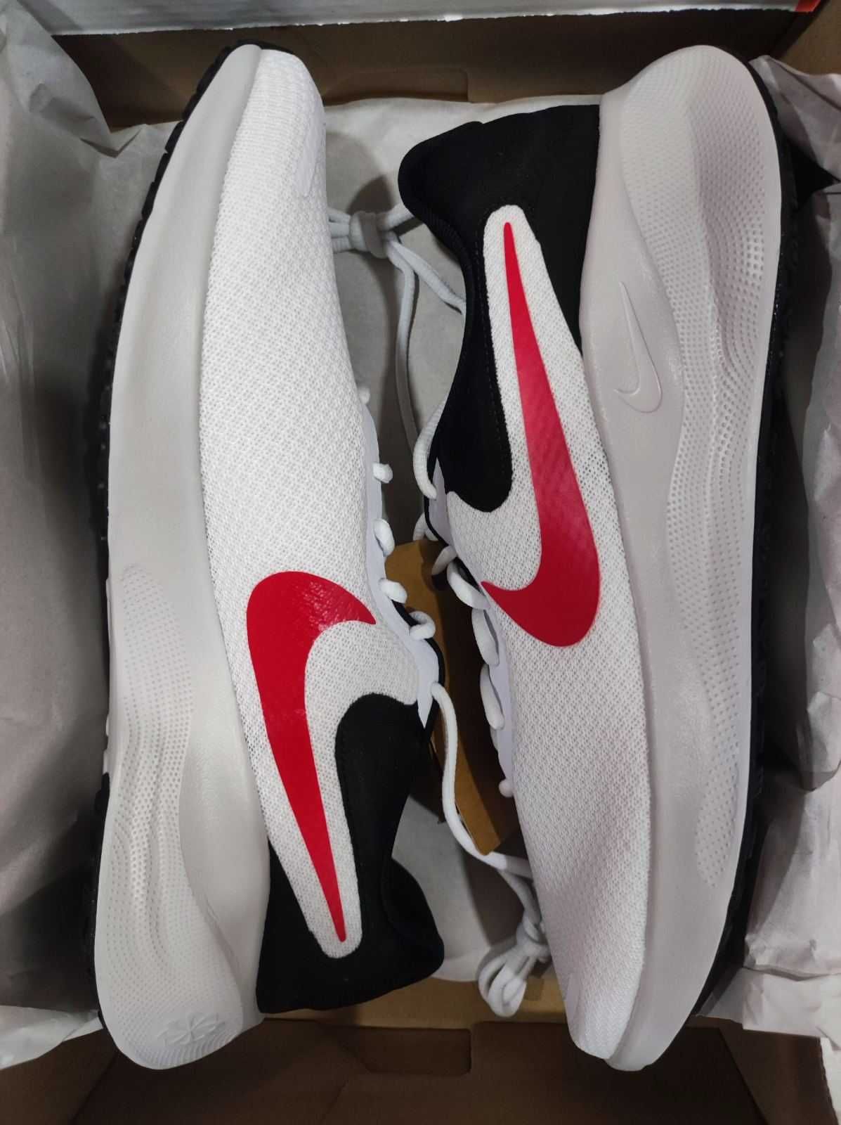 Nike - Revolution 7 №44.5 Оригинал Код 857