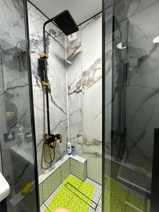 Продается Душевая кабина