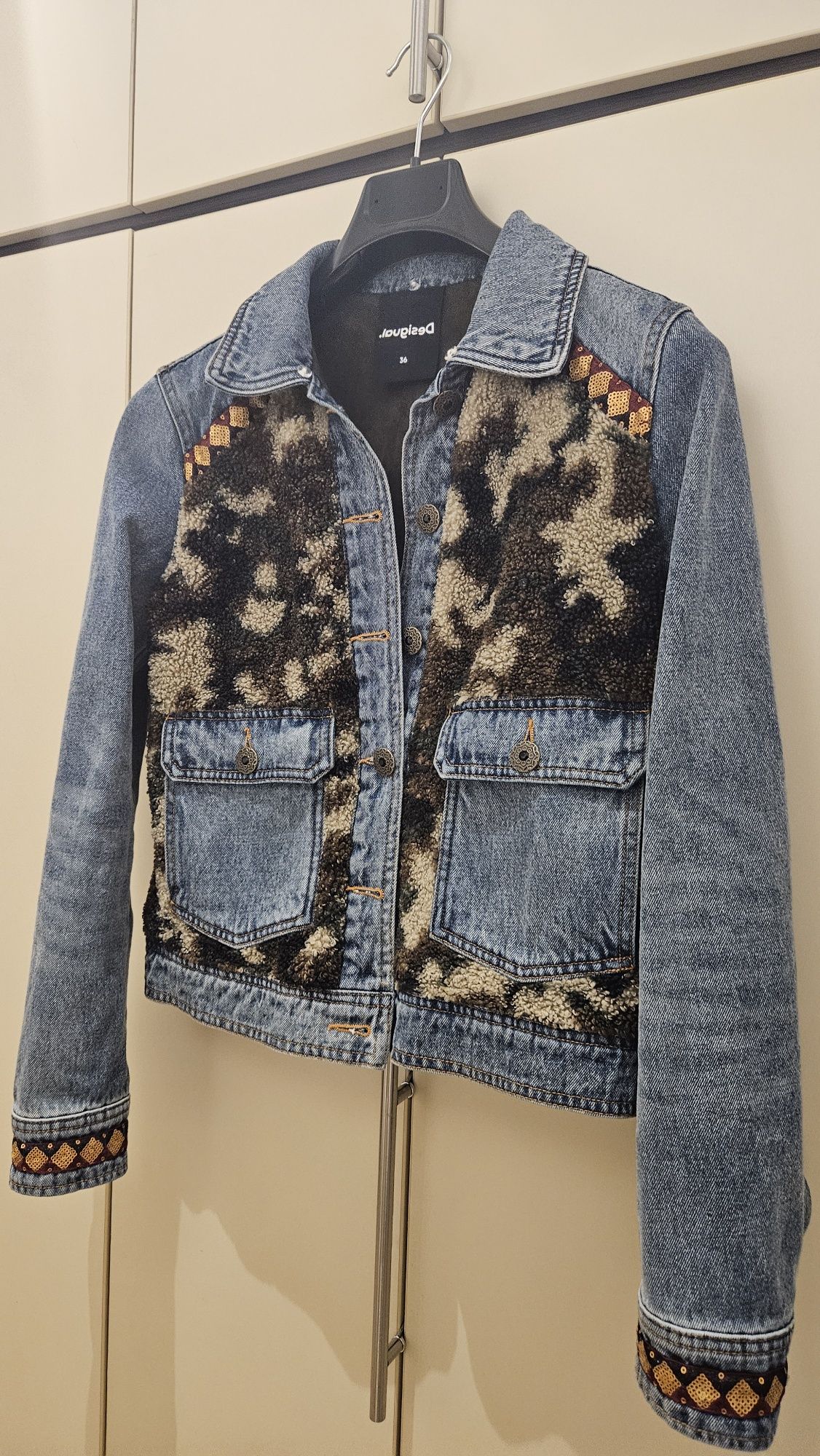 Дънково яке Desigual, 36
Дънково яке Wild Glam