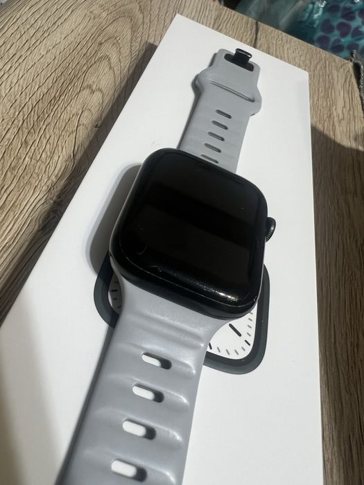 Apple Watch Series 7 45mm