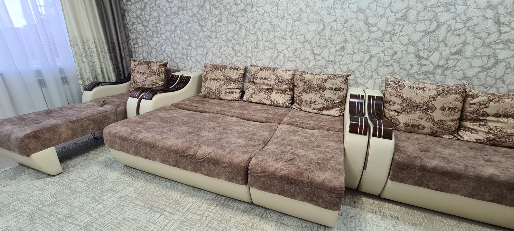 Продам диван ,срочно!В хорошем состоянии