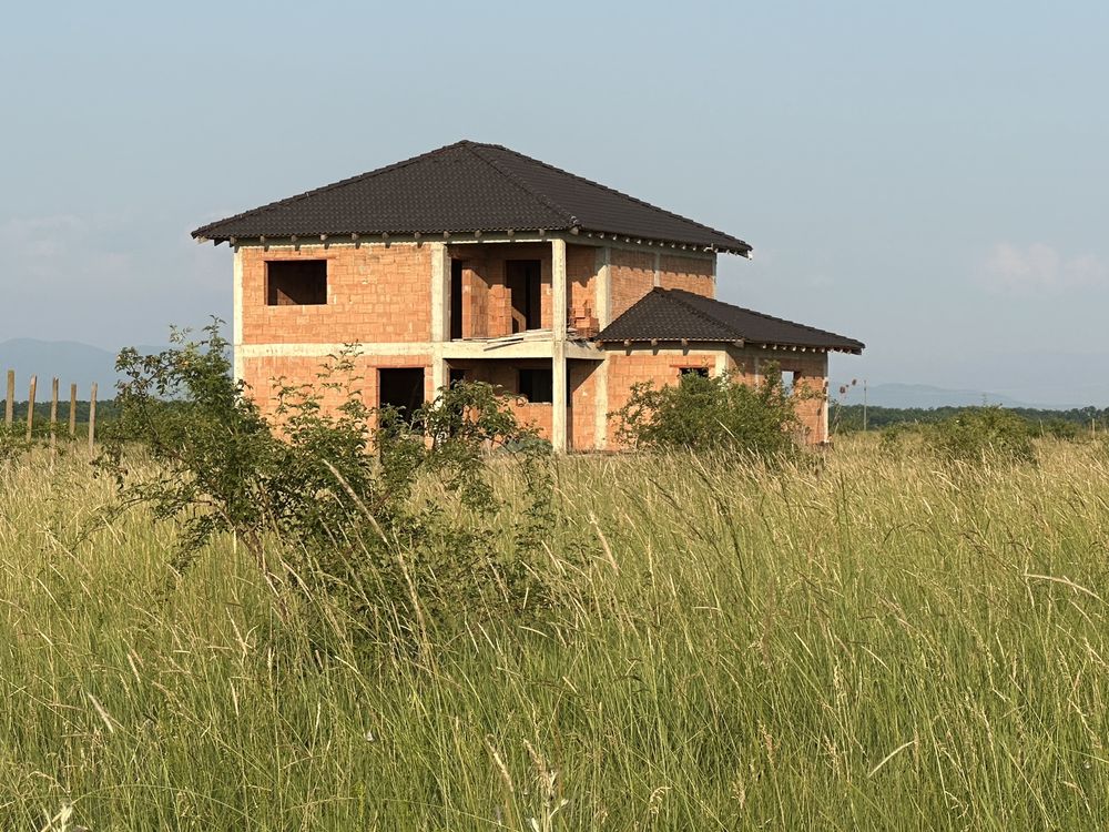 Casa Noua in Petroasa Mare (10 Km de Lugoj)
