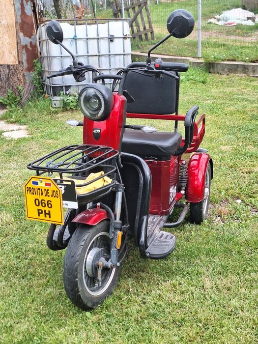 Triciclu electric RDB Sinoe 500 W • Autonomie 30 km • 4.900 lei (neg)