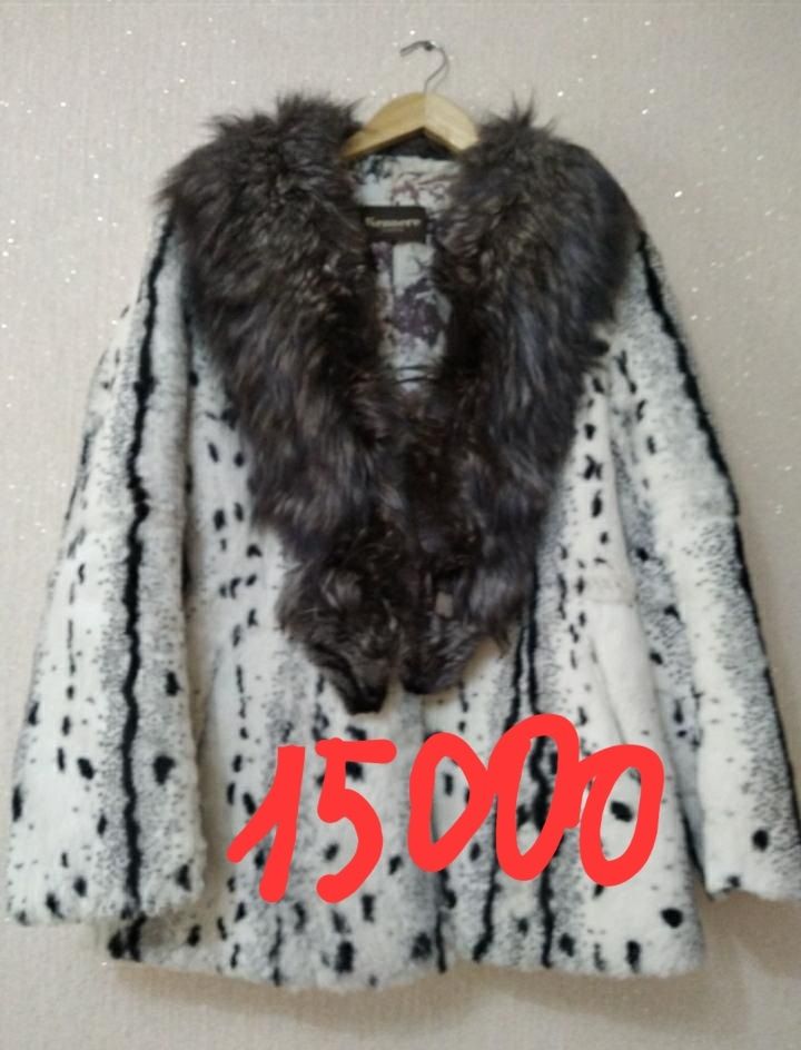 Продам зимнюю одежду б/у размер 54-56.  Цена 5000тг.