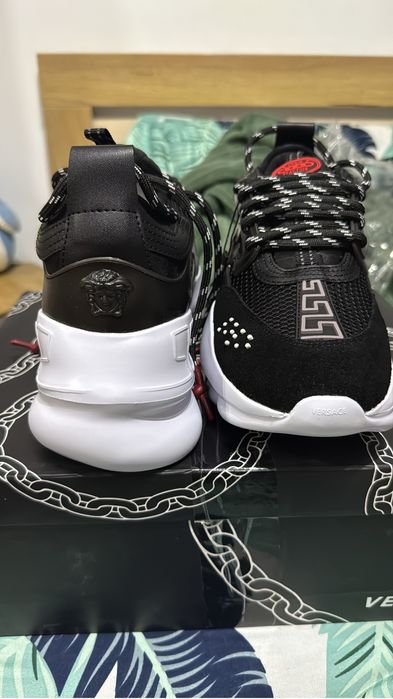 Versace Chain Reaction