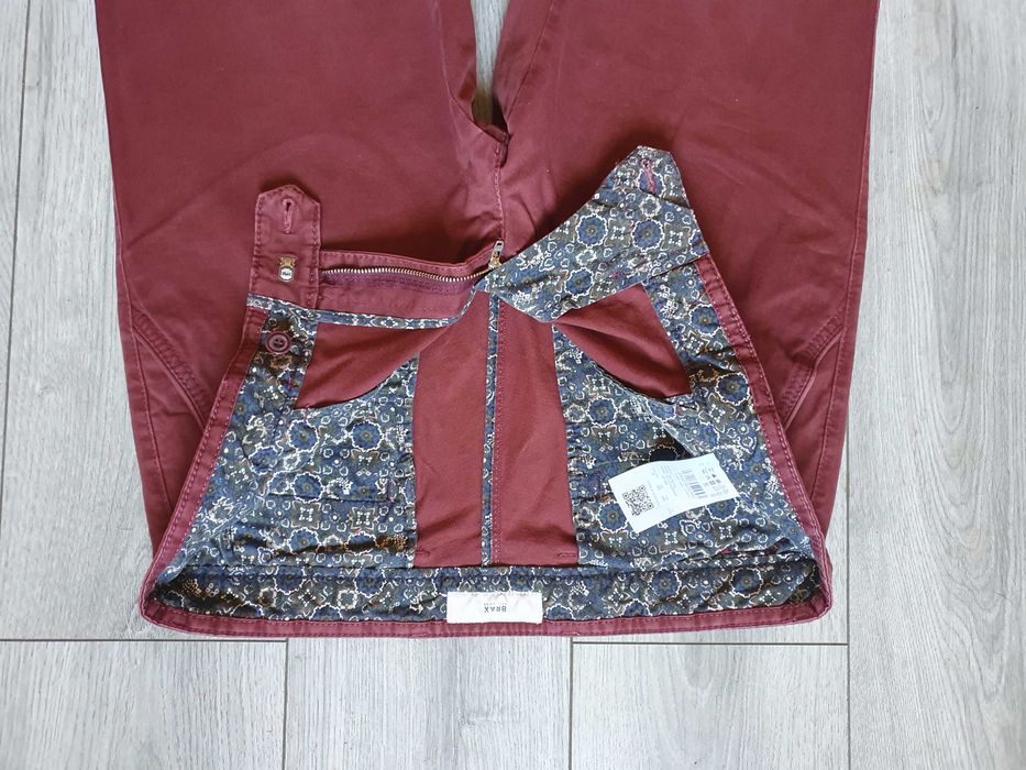 Pantaloni BRAX - Marime W38 L32 (Talie 98 cm)