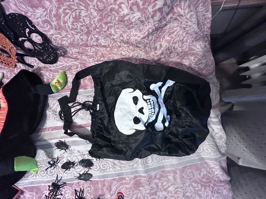 Decoratiuni si accesorii Halloween