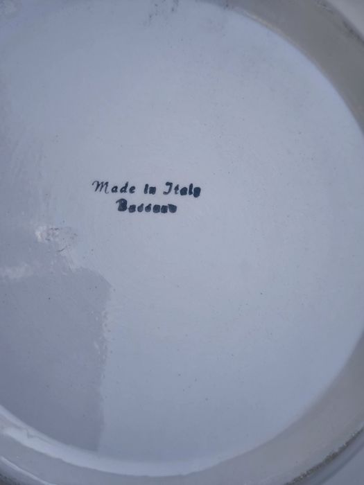 Голяма порцеланова купа