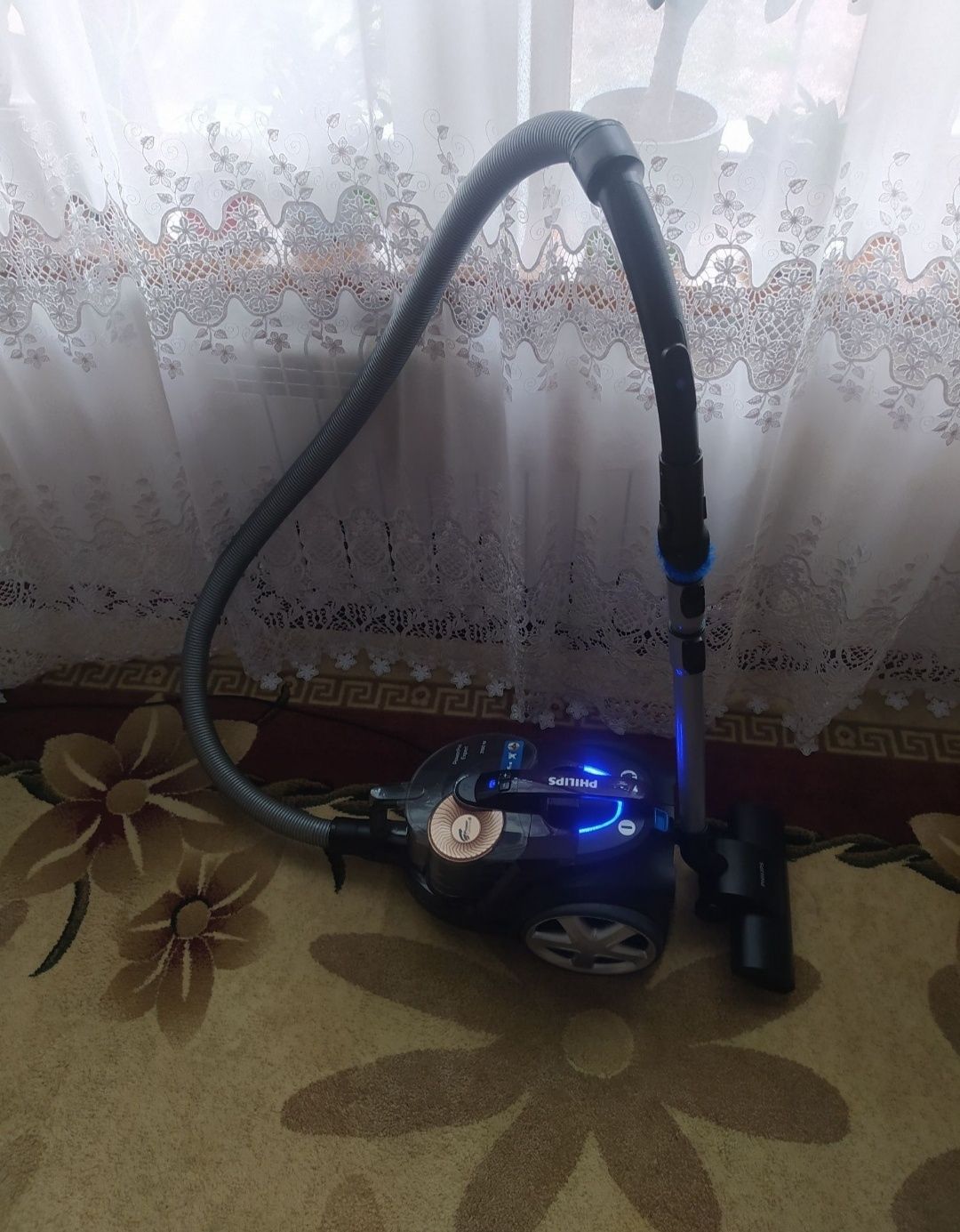 Пылесос Philips 9734 PowerPro Expert