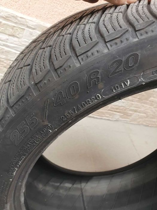 Гуми MICHELIN 255/40/20
