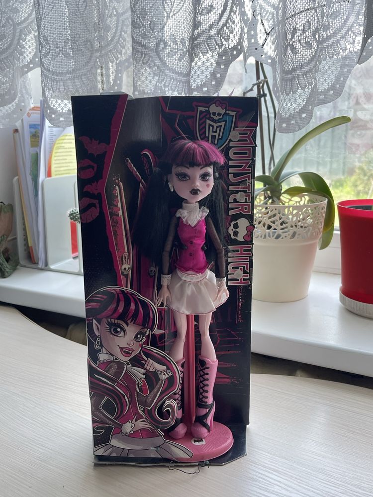 Дракулаура монстр хай/Monster High