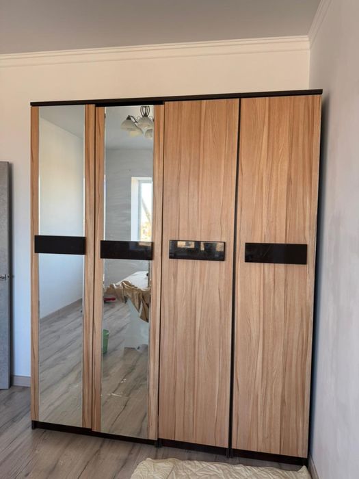 Продам шкаф новый