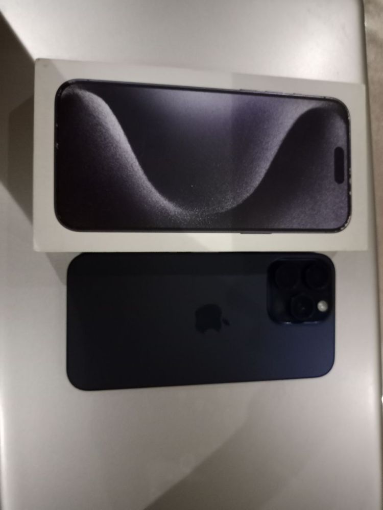 iPhone 15 pro max 256 gb