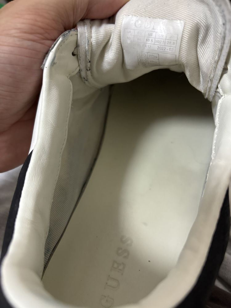 Оригинални маратонки GUESS от Америка