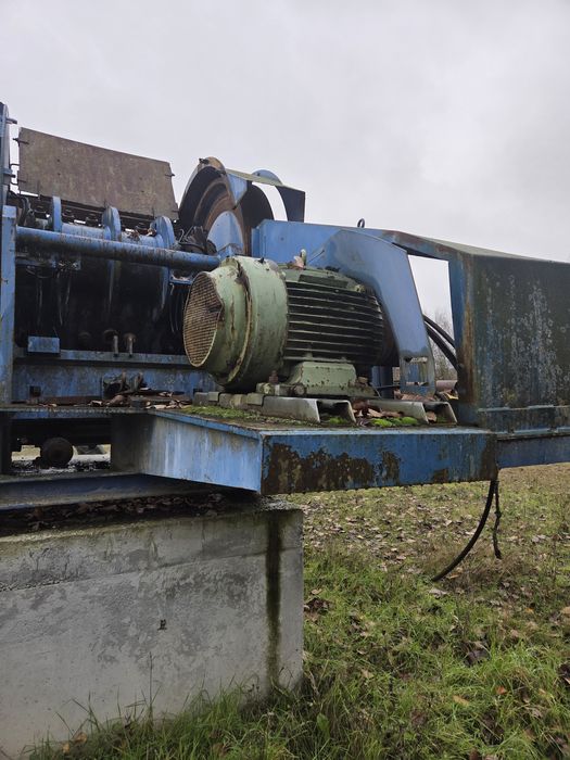 Concasor cu falci 1100×600