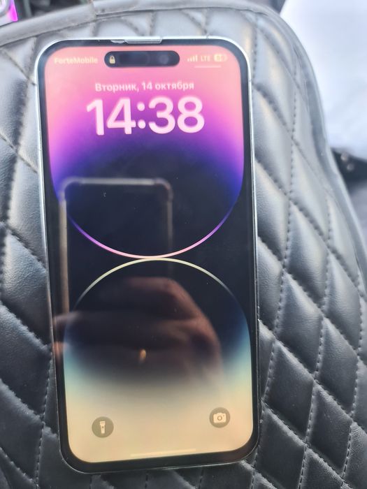 Iphone 14 pro max 256gb менялся экран  и батарейка обмен