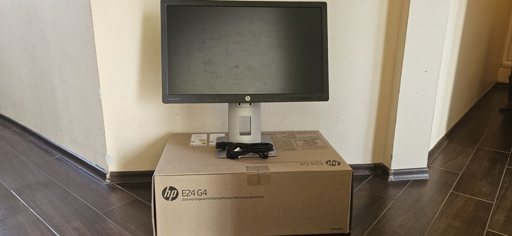 Монитор 23" HP EliteDisplay E232