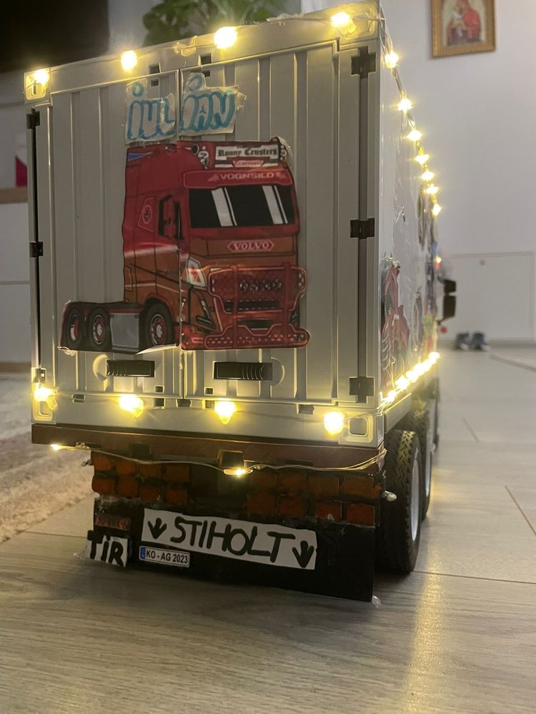 Scania R560 bruder