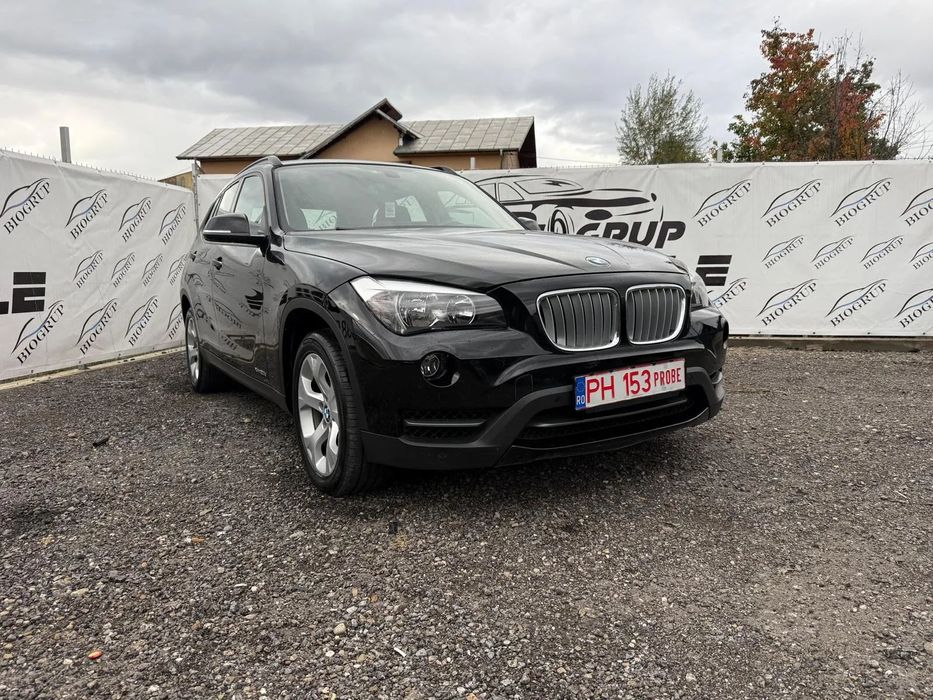 BMW X1 BMW X1 xDrive 20d Navi CarPlay Automat Climatronic Piele 5 Butoane