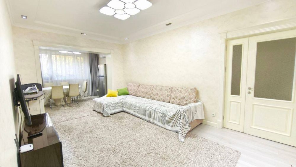 Студентам,мальчикам,девочкам!Аренда 4 комнатной |БИЙ метро,М.Горький