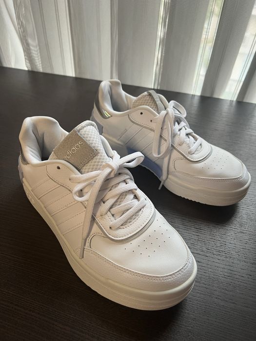 Маратонки Adidas