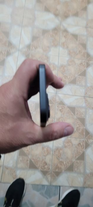 Ipfone 15 Black 128 stare deosebită foarte întreținut