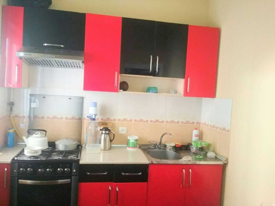 ШИНАМ Ховли СОТИЛАДИ Авайхон м.ф.й. 3.2 сотик 4 хона М. Улугбек рн