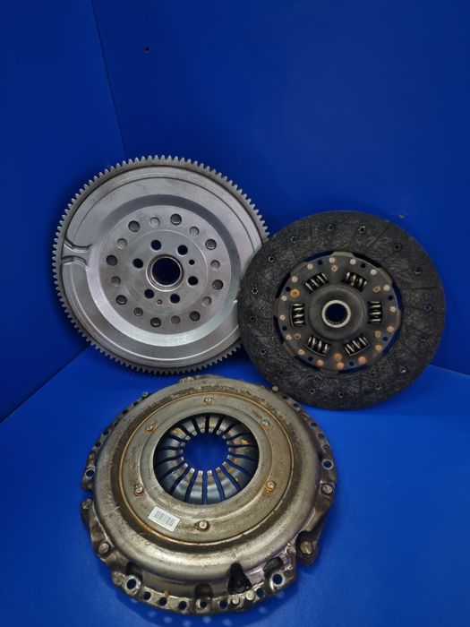 Kit ambreaj opel astra j insignia 2.0