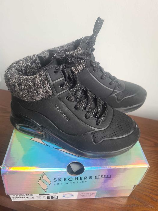 Ghete Skechers copii