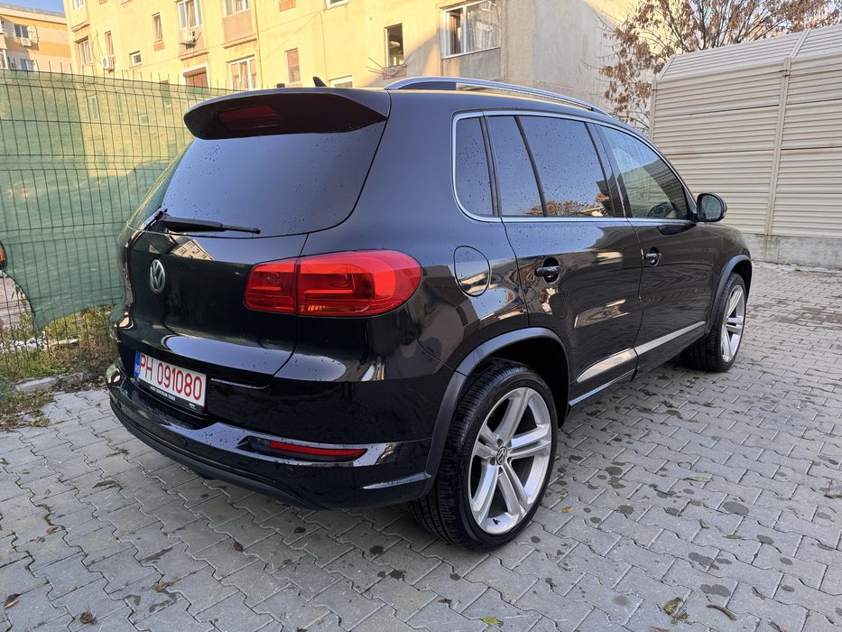 Volkswagen Tiguan R-Line/2.0Tdi/4x4/automat/carte service/Euro 5
